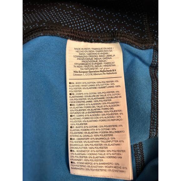 Bundle of Nike Women's Dri-FIT Capri Leggings Size Medium - Picture 7 of 16